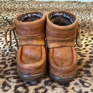 Toddler 7 Manitoba Mucklucks